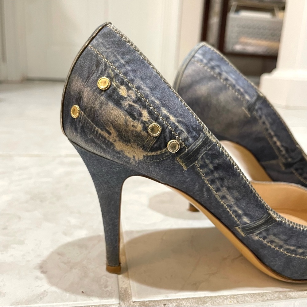 Casadei Denim Print Heels, size 9.5 - Picture 3 of 9